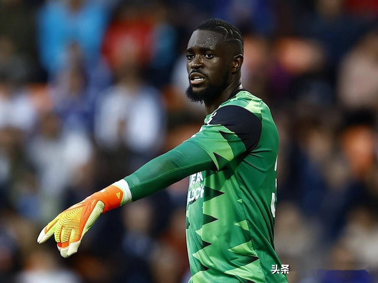 载lol新手成长礼包-包含法甲关键时刻再迎强敌，金州勇士状态回暖，主帅态度：信心回归，训练强度明显提升的词条