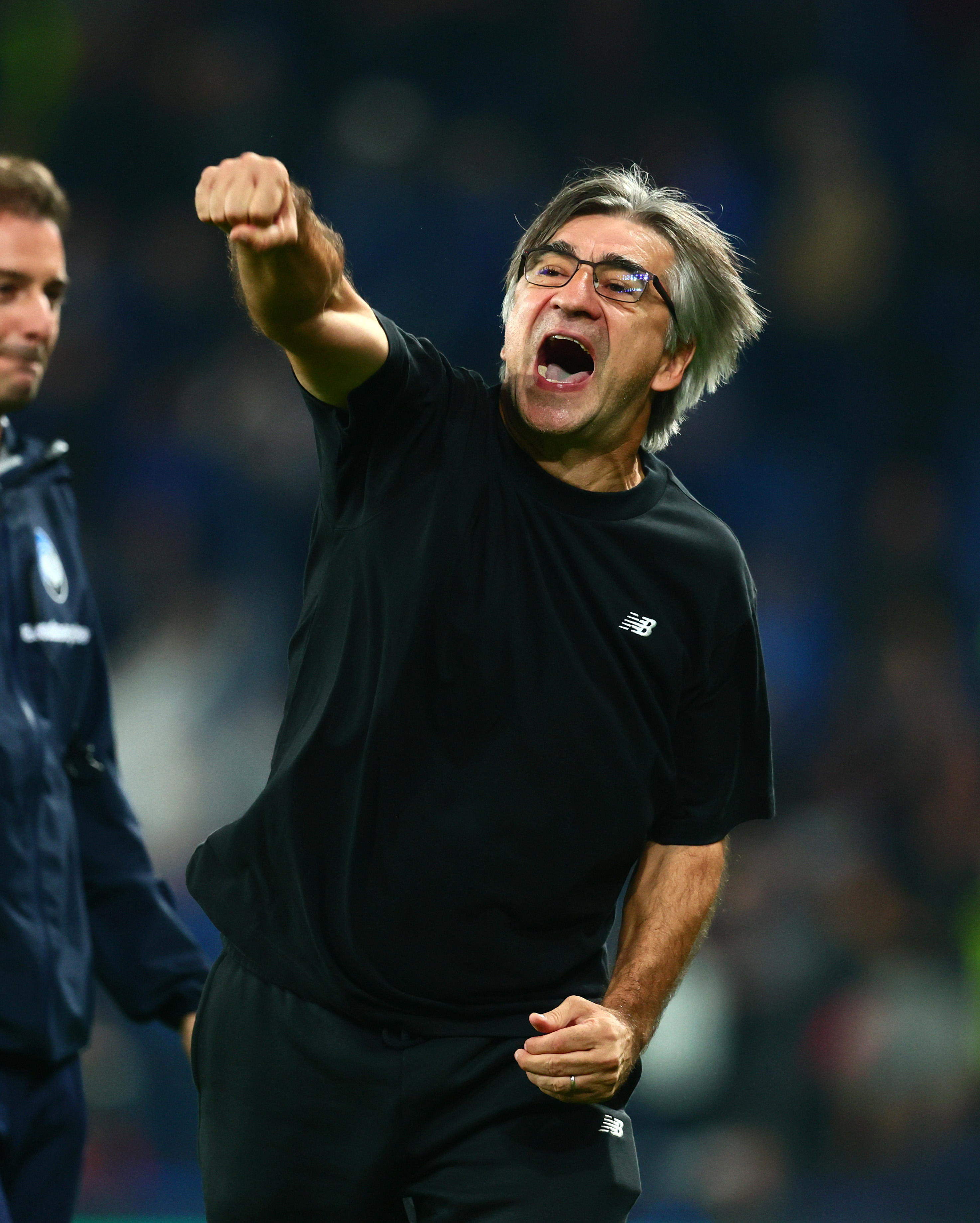 赛后葡超焦点战，亚特兰大豪取连胜，球迷炸锅，训练强度明显提升的简单介绍