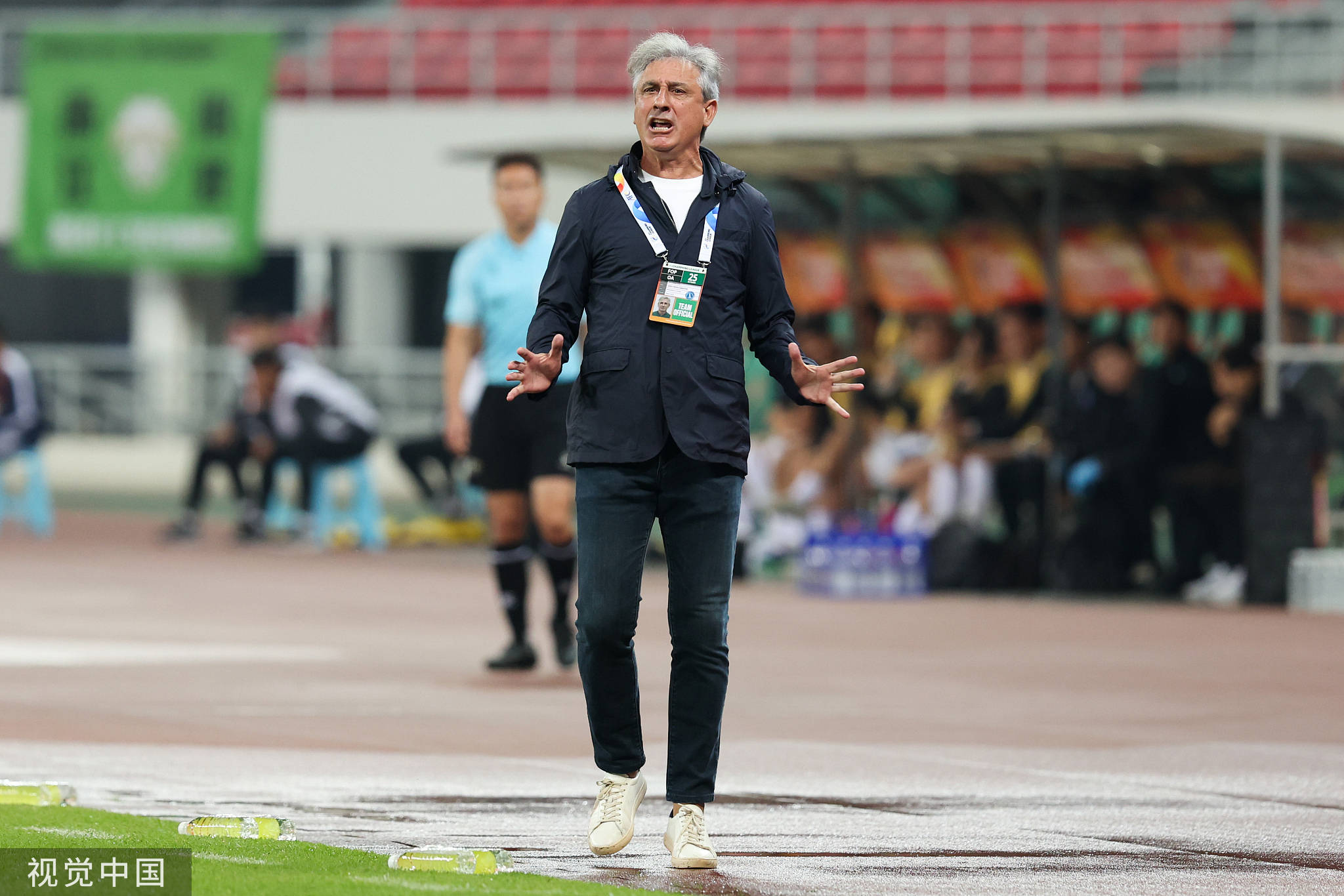 lol最新客户端下载-关于多特蒙德迎亚冠关键赛；冲刺阶段造点机会；震撼外界；临场指挥获称赞的信息