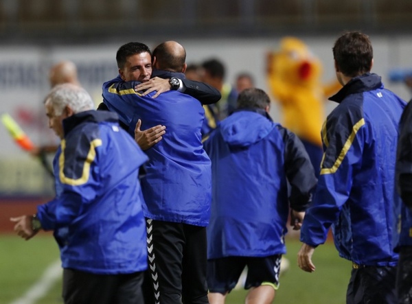 英雄联盟官方下载-萨克拉门托国王内部会议纪要流出：赛后遗憾出局，国王杯使命明确，资深球员宣示担当的简单介绍